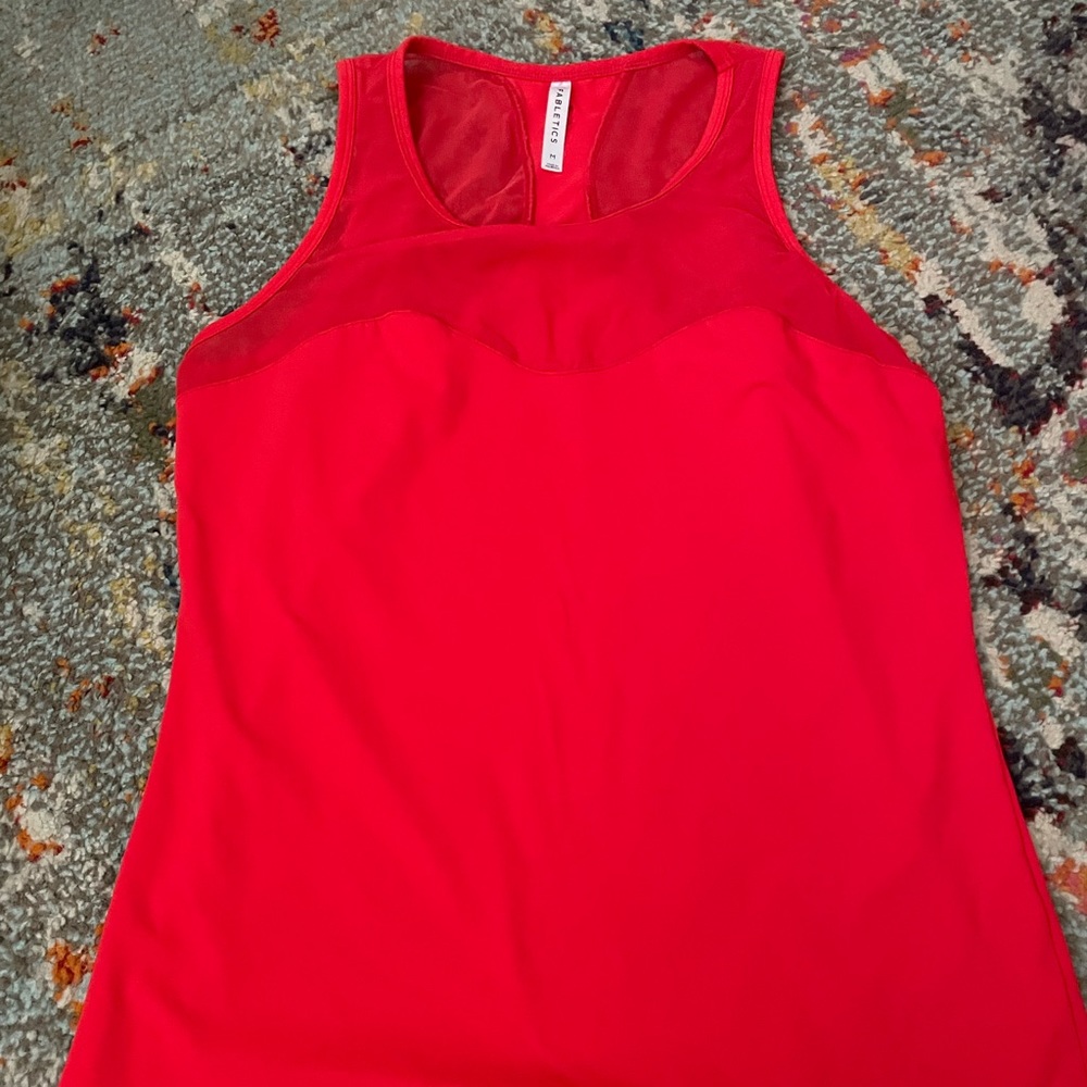 FABLETICS red mesh tank-red